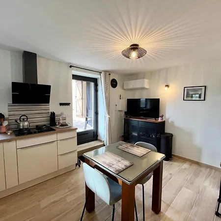La Bergerie - Paisible Vue Et Montagne Apartment *